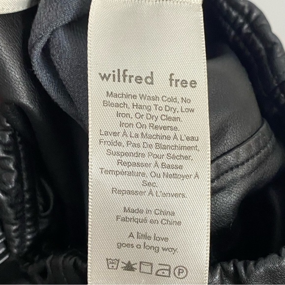 WILFRED Upcycled Daria Pant Vegan Leather Leggings - Picture 14 of 16